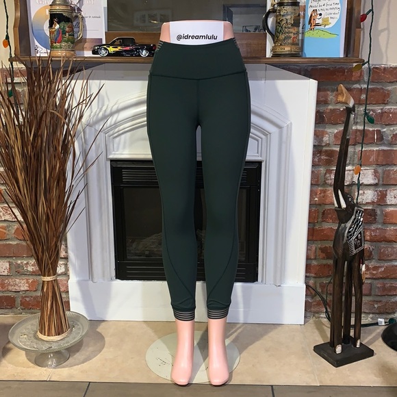 🌿Lululemon Find Focus Tight 7/8 Rare - Picture 4 of 6